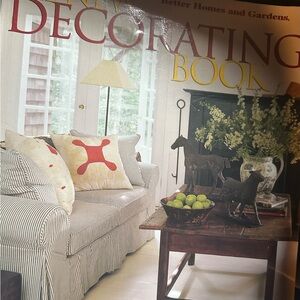 Better Homes & Gardens Decorating Book